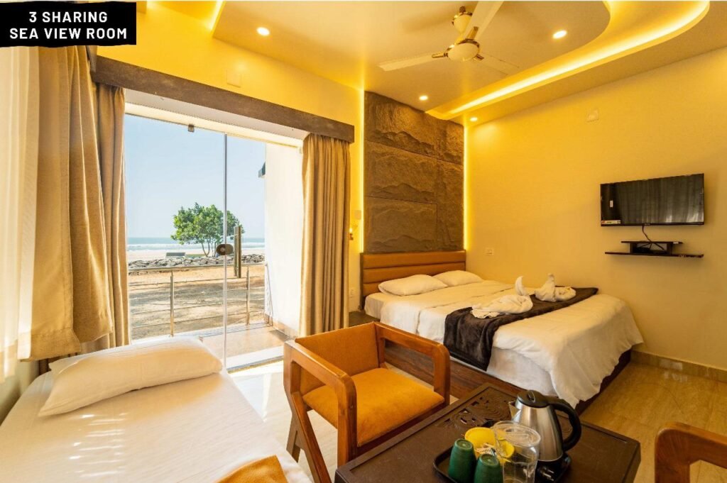 Sea View Rooms in Murdeshwar​